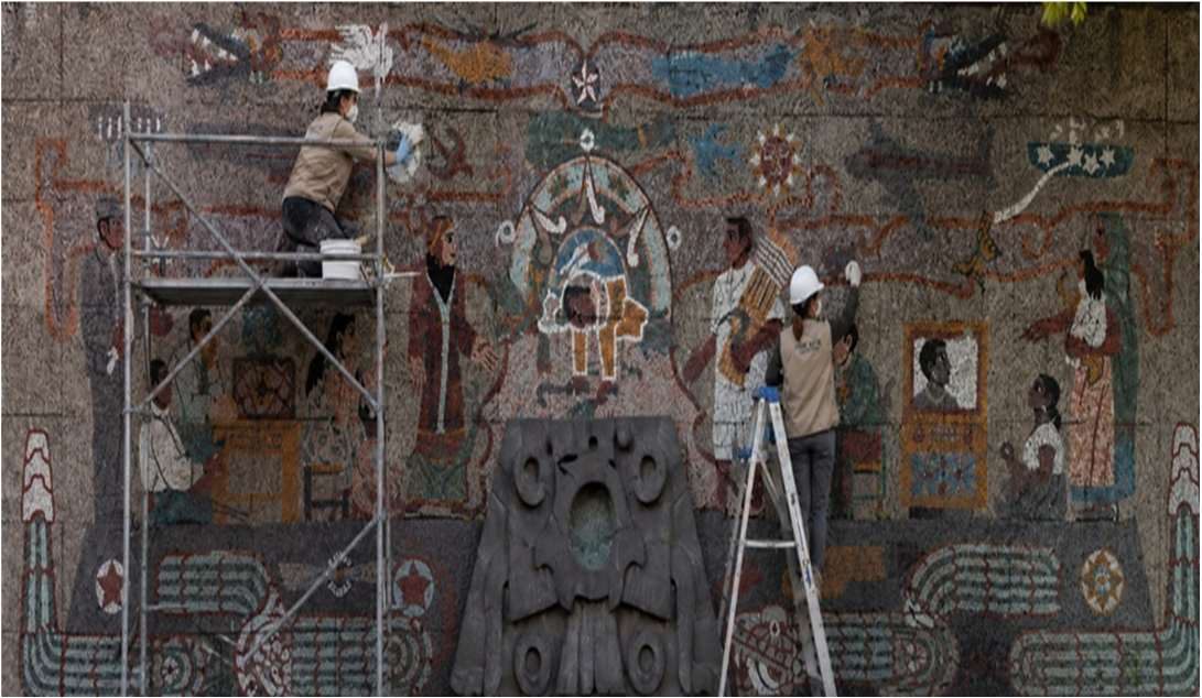 Intervención de murales en el Antiguo Centro SCOP